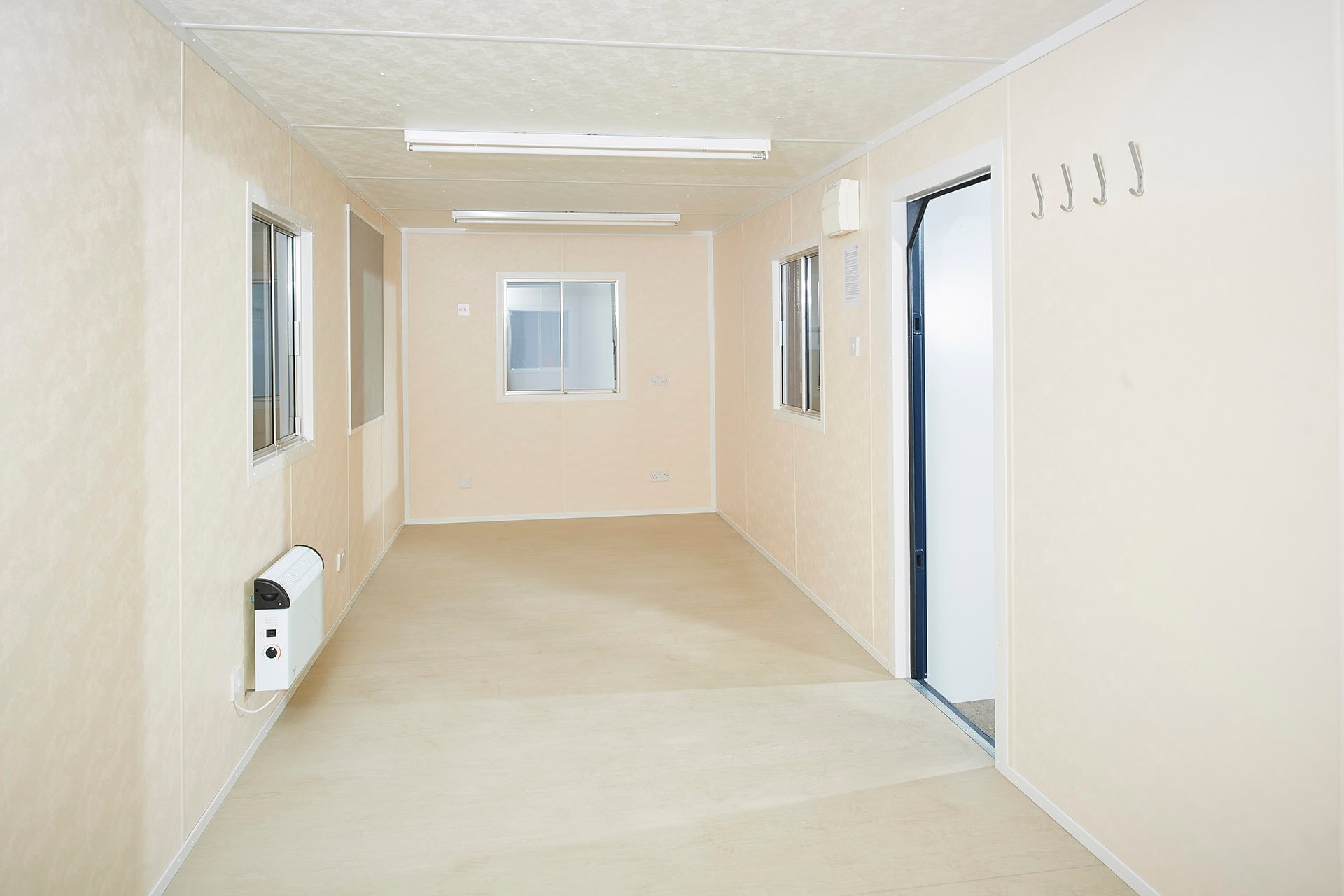 24x9_ Portable Cabin - 24ft Internal View