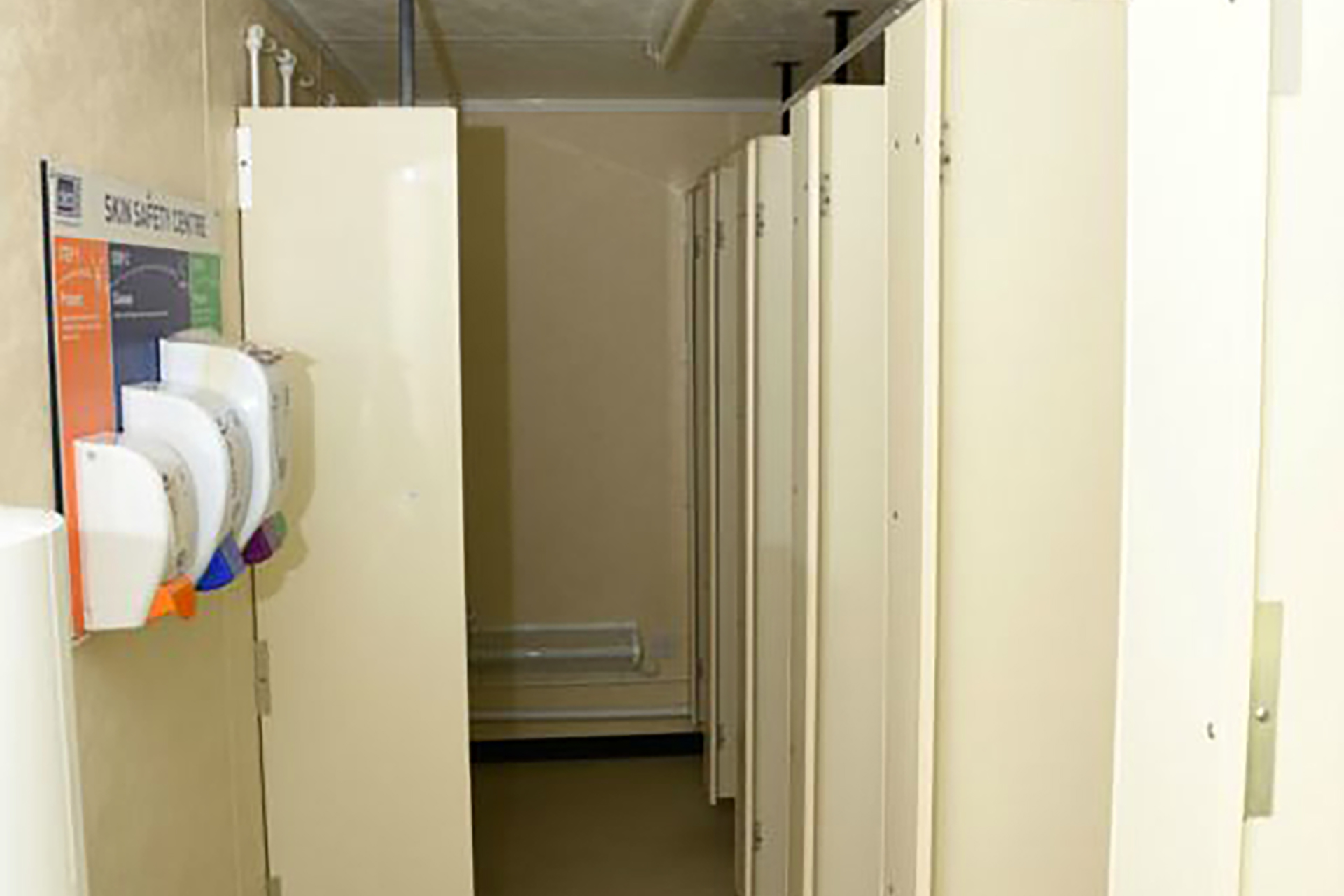 4+1 Toilet Internal 1