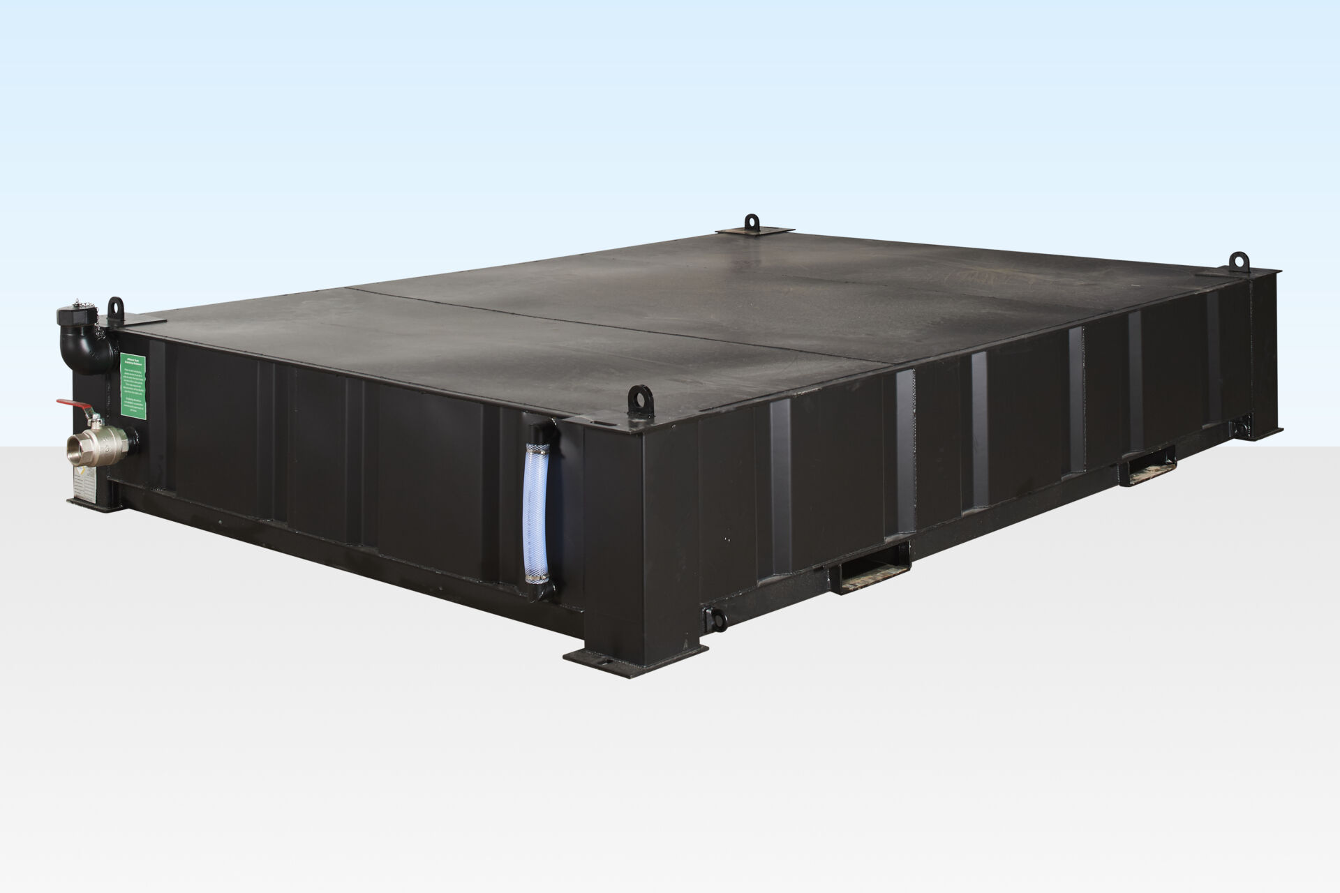 681 - 2 plus 1 sit on waste tank 2+1 toilet sit on waste tank