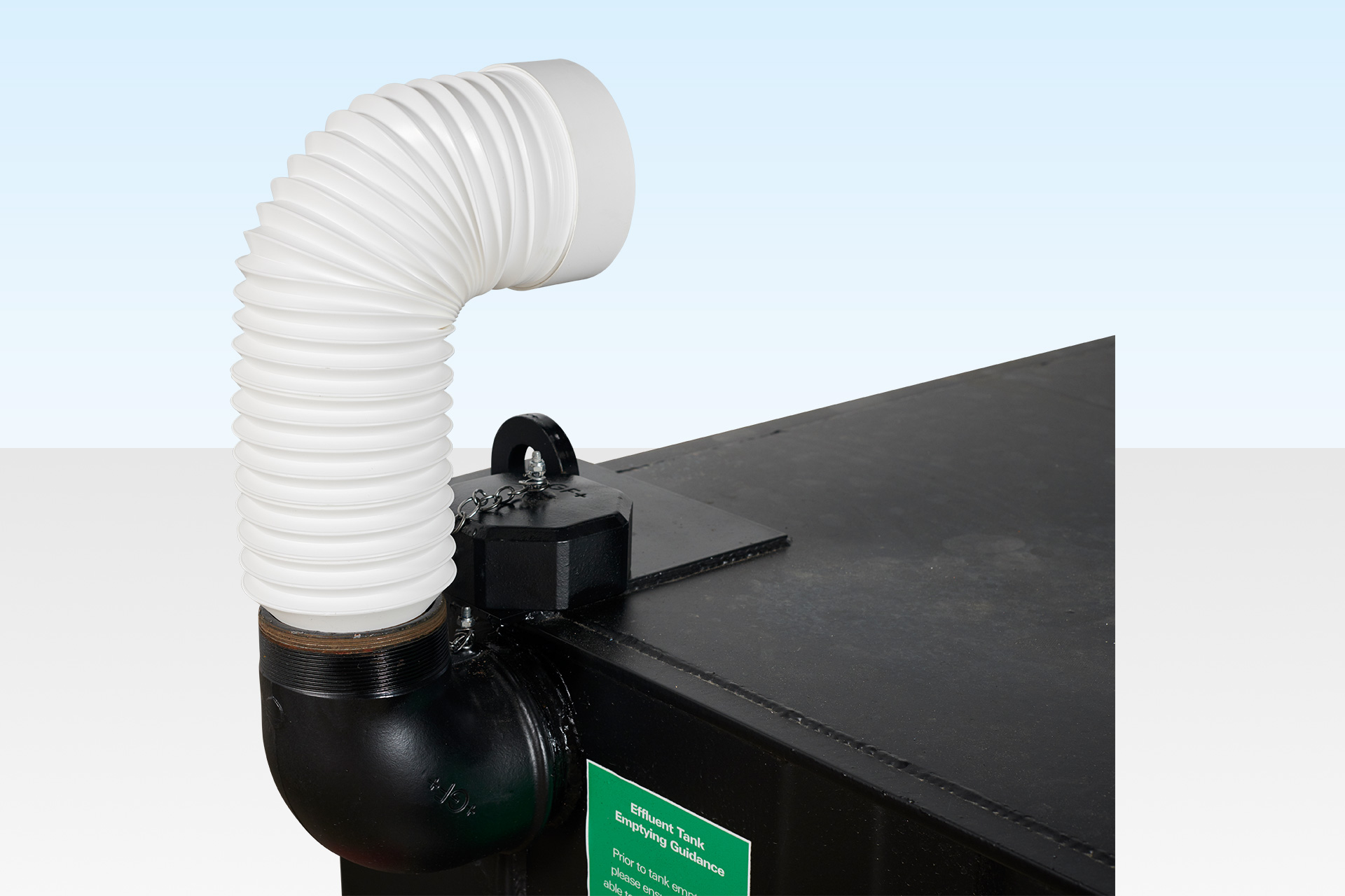 Waste tank for site toilet exterior 1