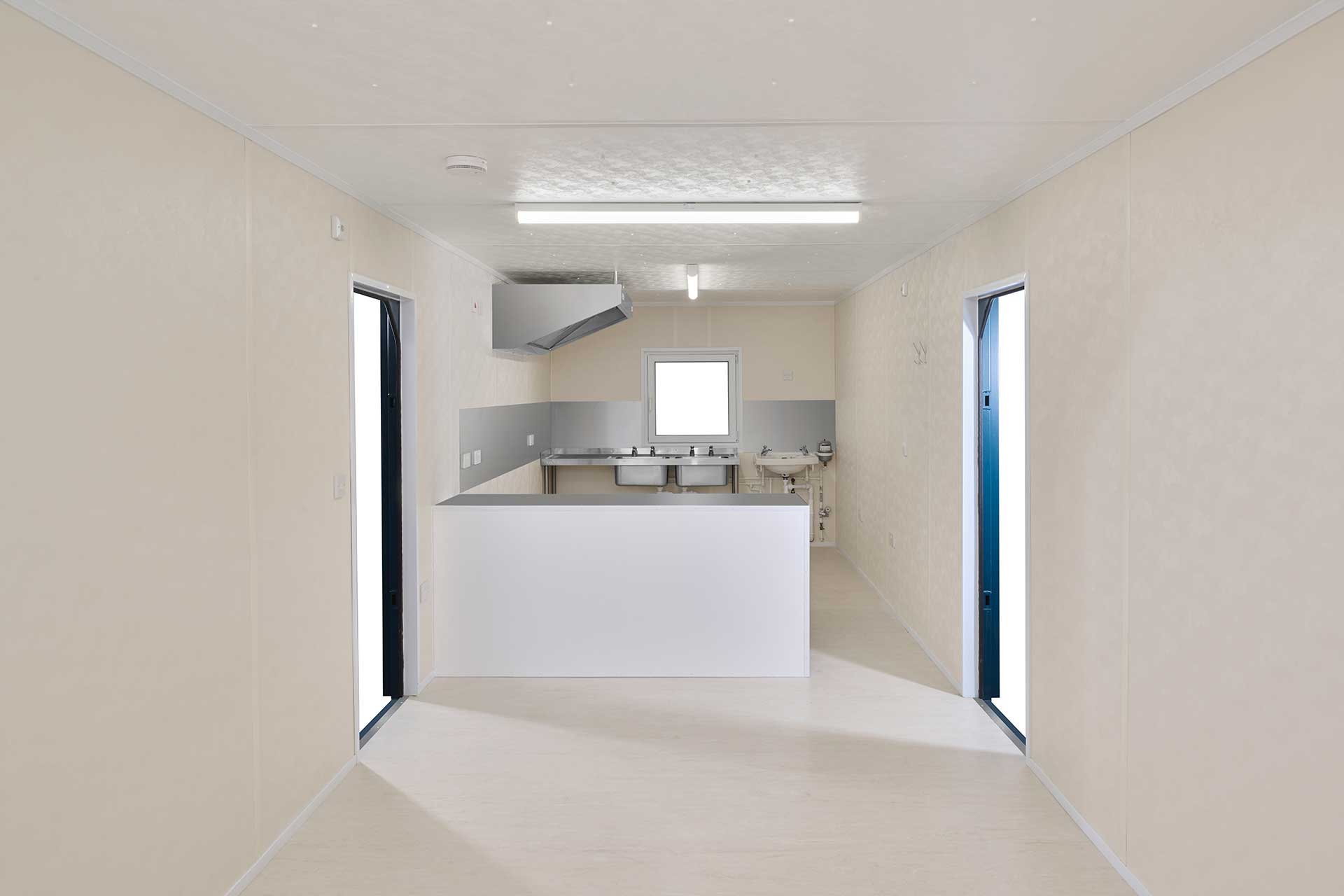 Kitchen and cooking area of a 32ft site cabin